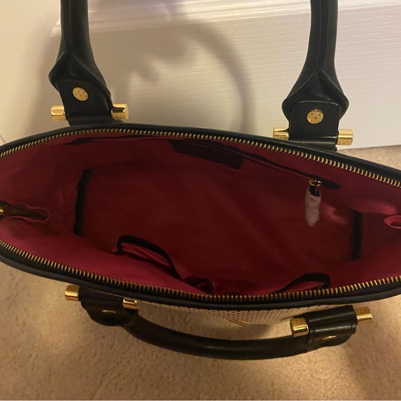 Tous polka dot handbag with fuscia pink lining - Picture 3 of 4